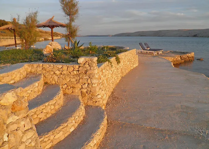 Melandura-9 By Interhome * Dinjiška